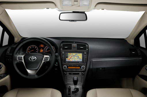 toyota_avensis_2009_dailyautoru_07.jpg