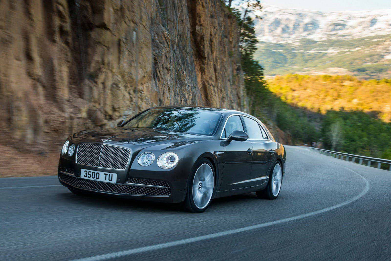 Bentley Flying Spur 2014 | Фото и Видео | Автоновости DailyAUTO.ru