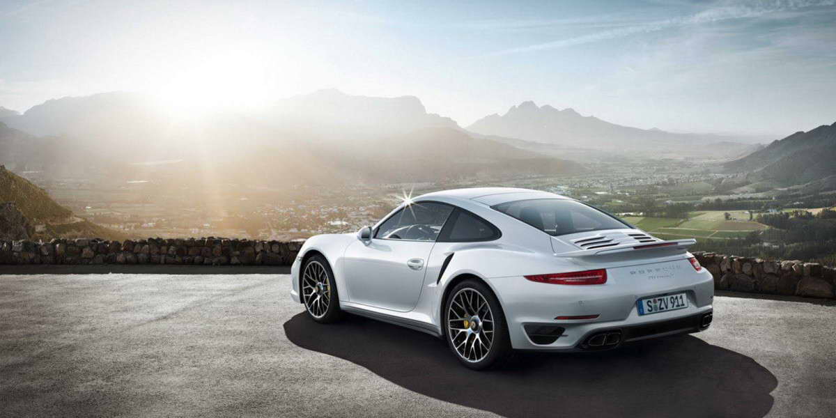 Новые Porsche 911 Turbo и Turbo S | Фото и Видео