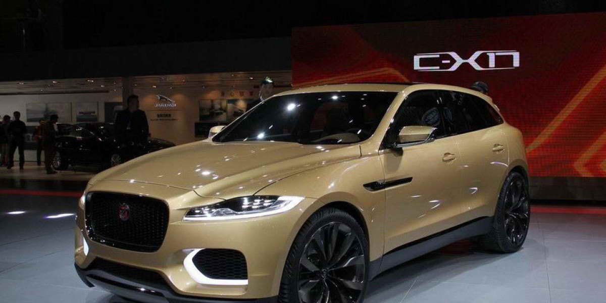 Концепт кроссовера Jaguar C-X17