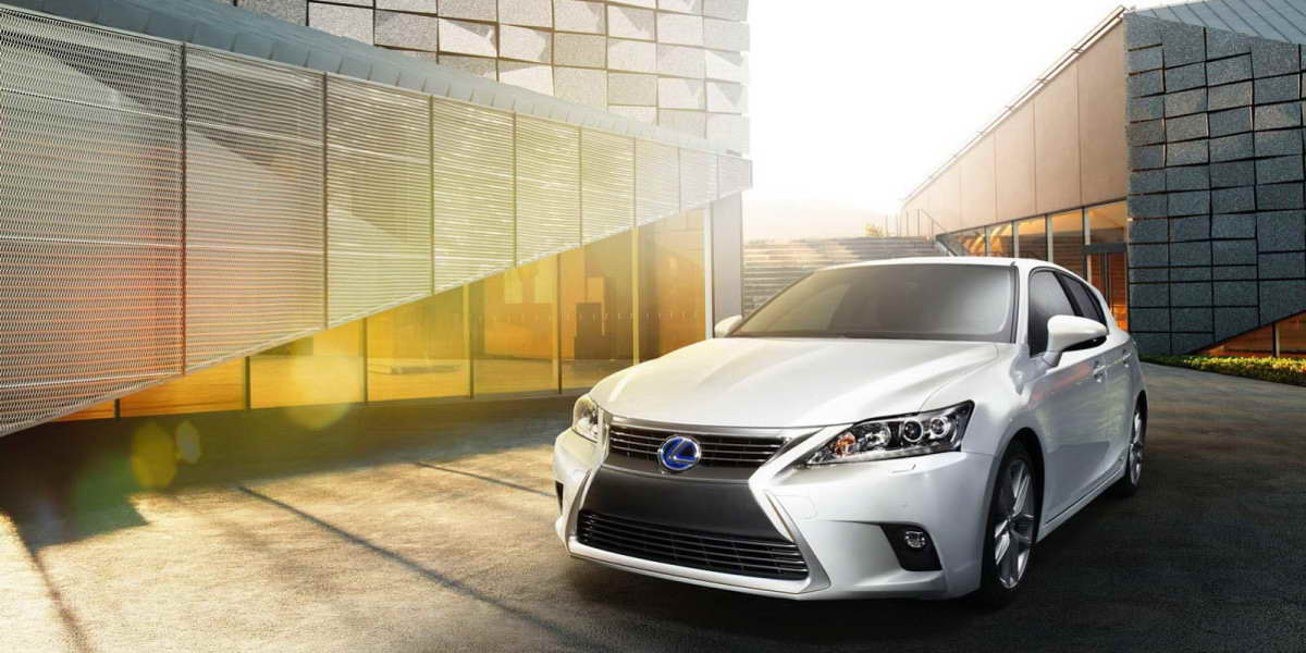 Первые фотографии обновленного Lexus CT 200h 2014