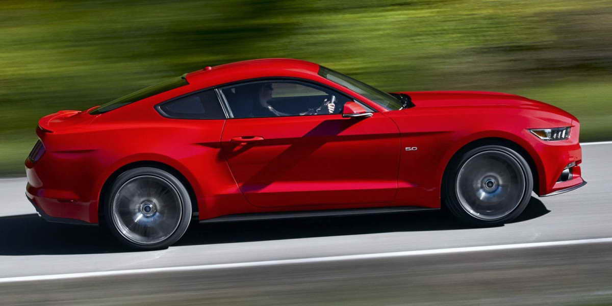 Официально представлен легендарный Ford Mustang 2015