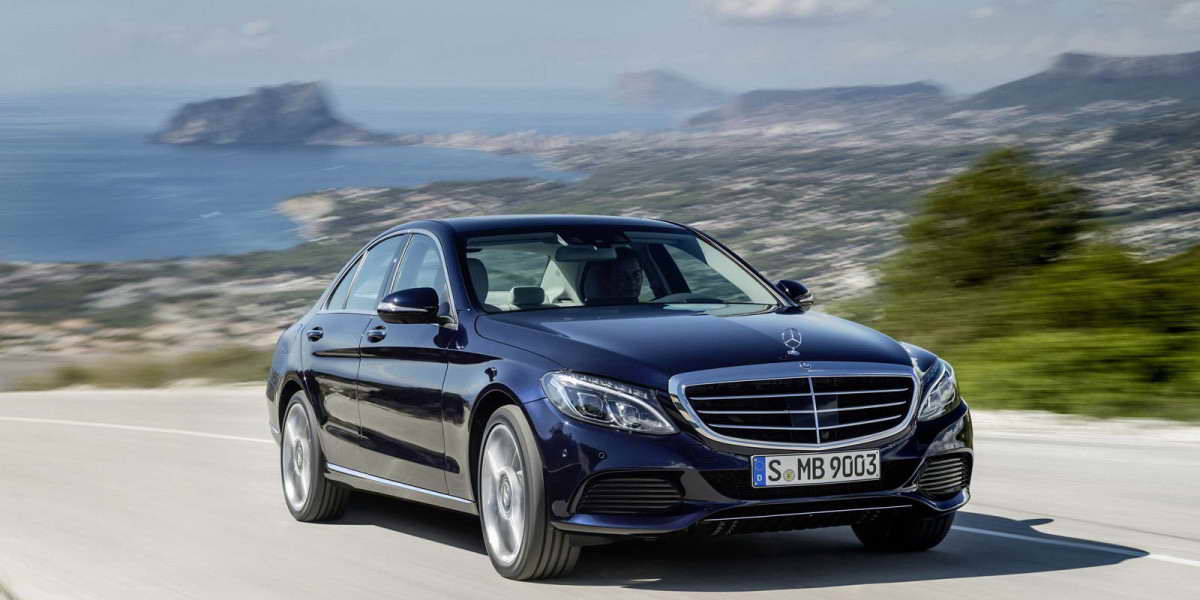 Новый седан Mercedes-Benz C-Class 2015
