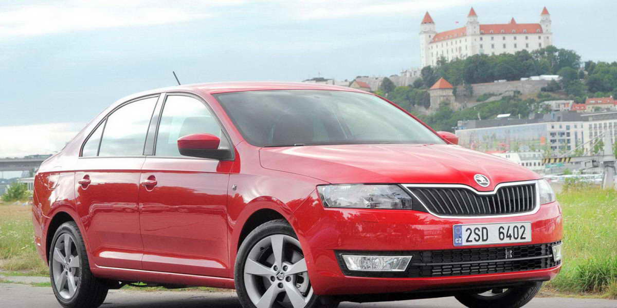Цена Шкода Рапид 2014 в России — от 479 тысяч рублей
