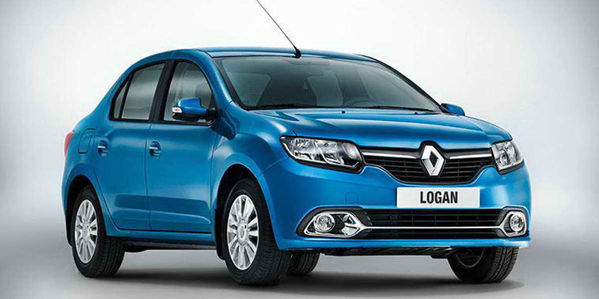 В России начались продажи нового Renault Logan