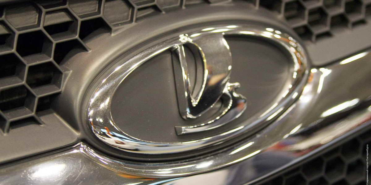 «АвтоВАЗ» частично приостановил конвейер