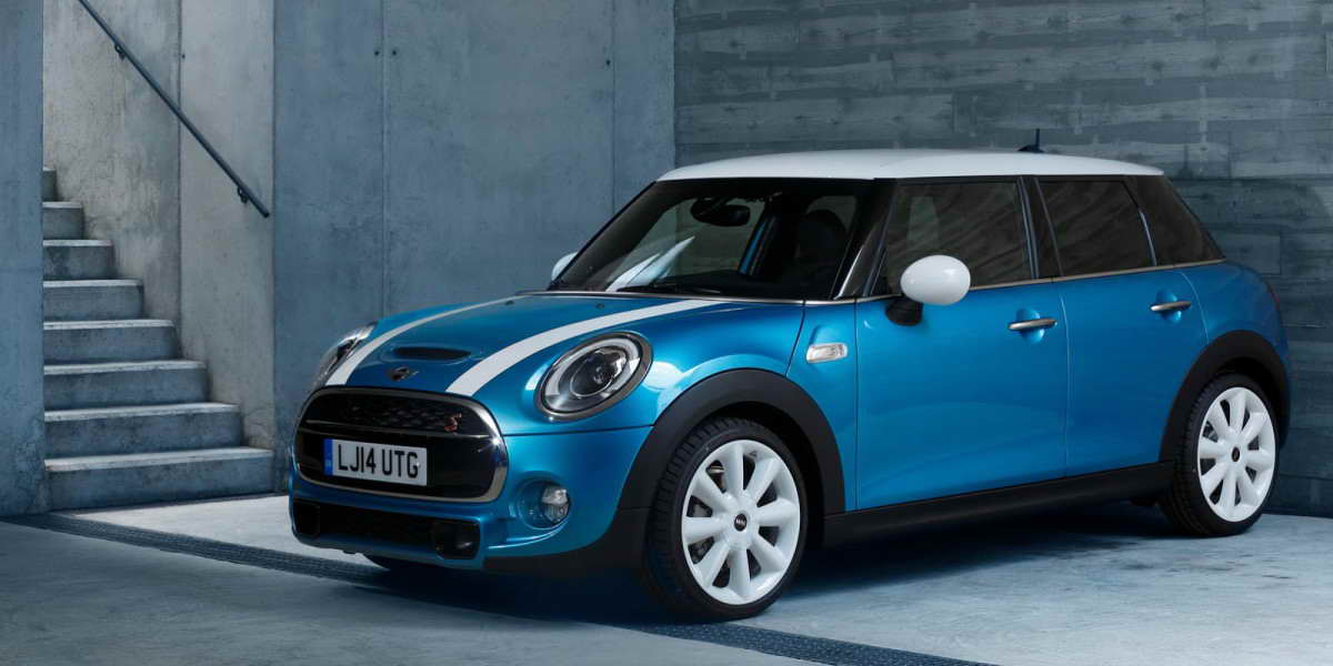 Хэтчбек Mini получил пятидверную версию