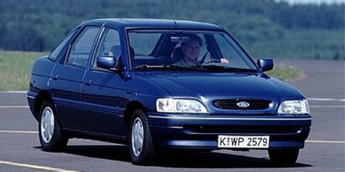Продажа Ford Escort: самостоятельно или через посредников?