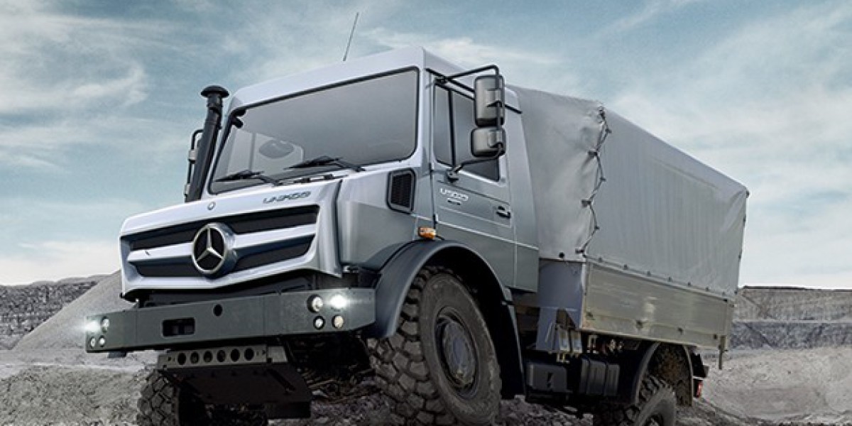 Мерседес Унимог: знакомимся с грузовиком-легендой