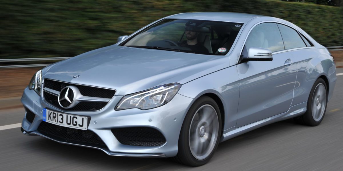 Замена тормозных колодок Mercedes E220